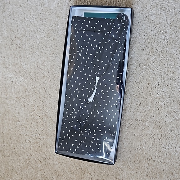 Cummerbund bow tie and braces - Picture 6 of 6